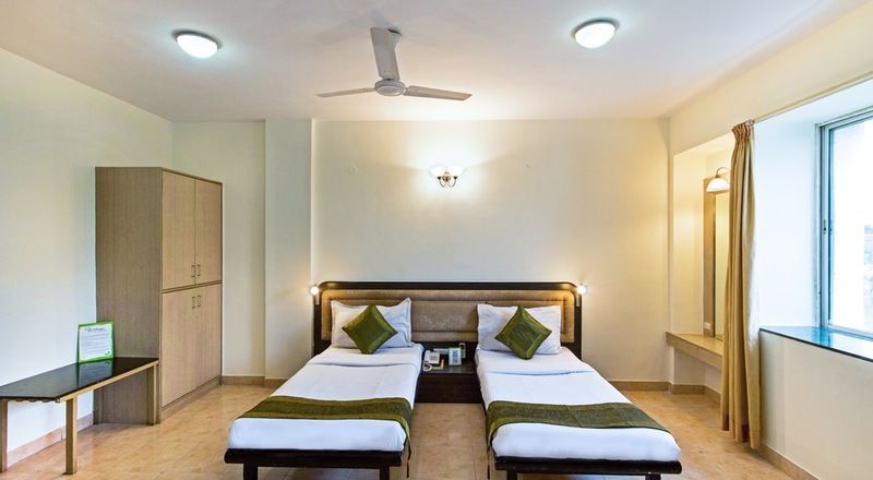 Treebo Niraali Executive, Hinjewadi Hotel Pimpri-Chinchwad Exterior photo